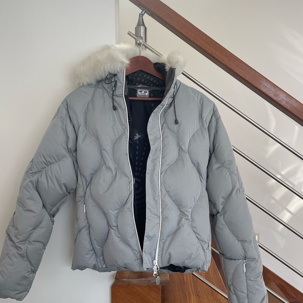 Salomon Women's Light Gray Puffer Jacket with Faux Fur Hood